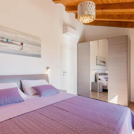 Stunning In Vizinada