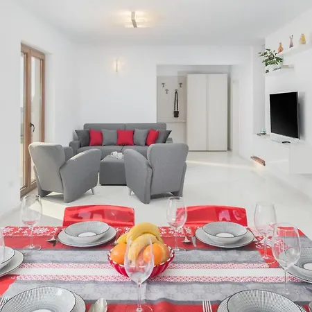 Casa vacanze Stunning In Vizinada With 3 Bedrooms *