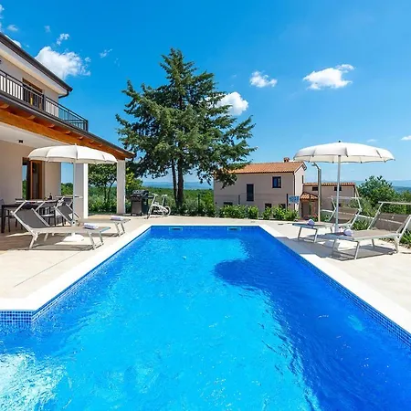 Stunning In Vizinada With 3 Bedrooms Casa vacanze